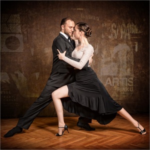 Tango6